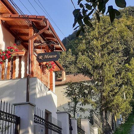 Apartamento R-House Braşov Exterior foto