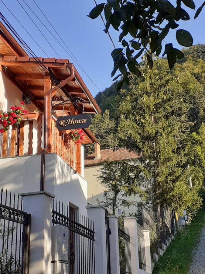 Apartamento R-House Braşov Exterior foto