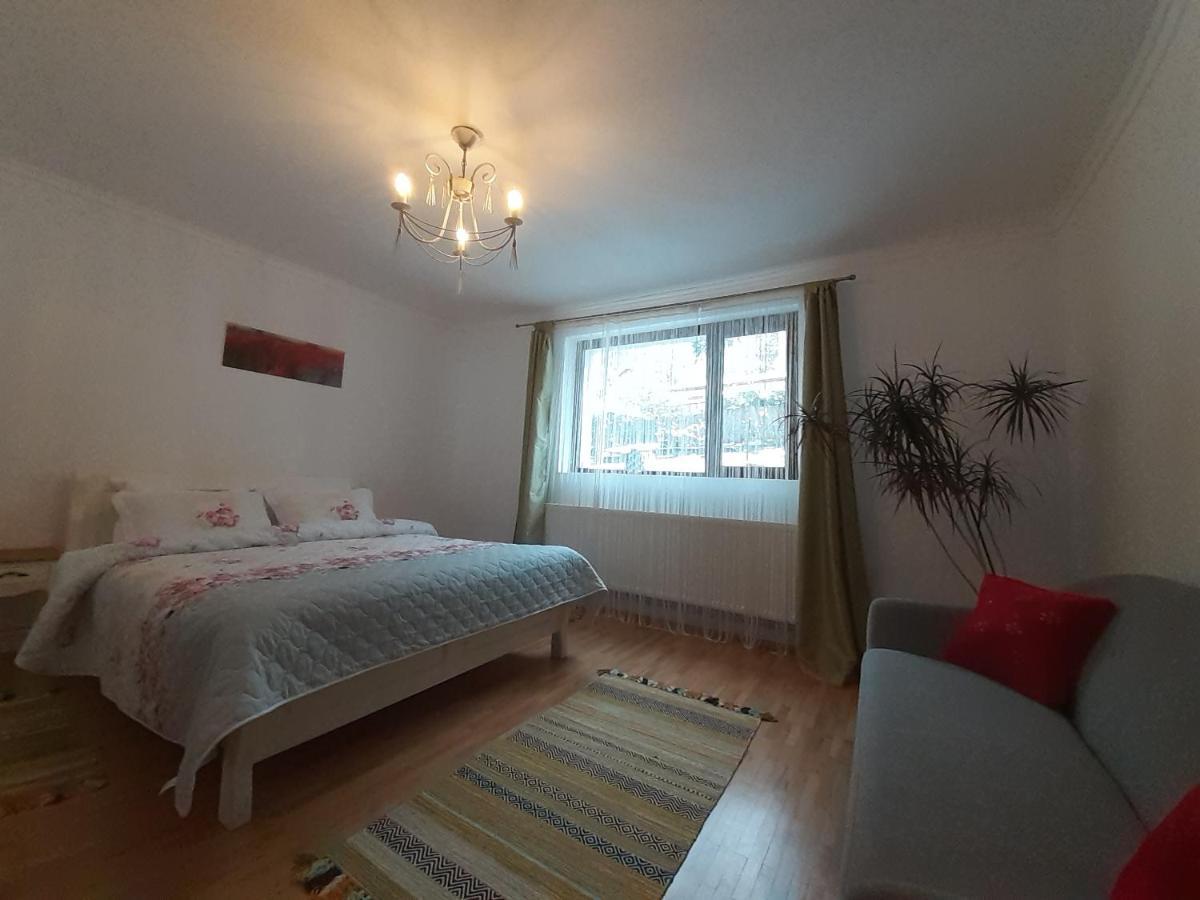 Apartamento R-House Braşov Exterior foto