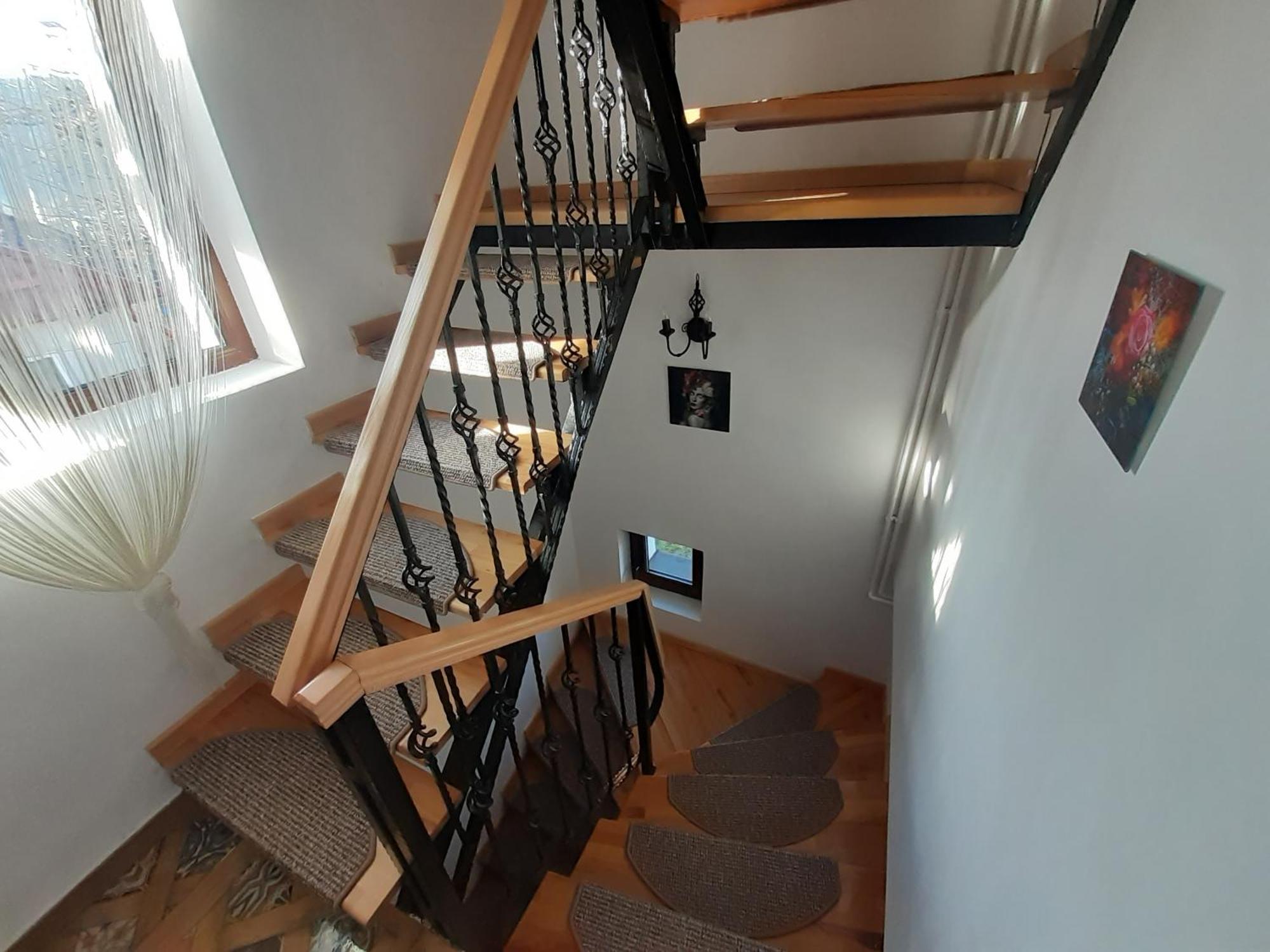Apartamento R-House Braşov Habitación foto