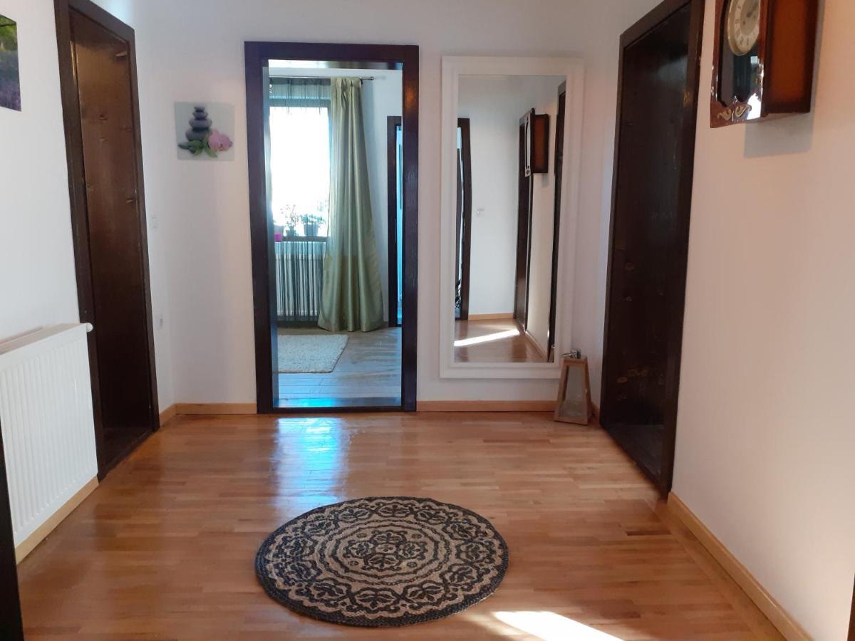 Apartamento R-House Braşov Exterior foto