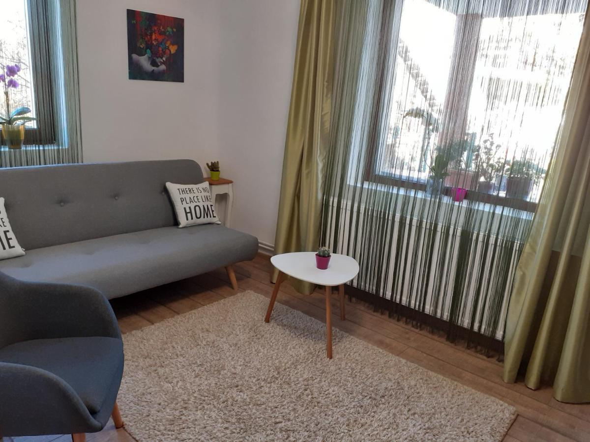 Apartamento R-House Braşov Exterior foto